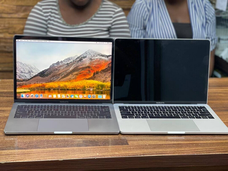 Premium Used MacBook Pro 2015 8GB 128GB