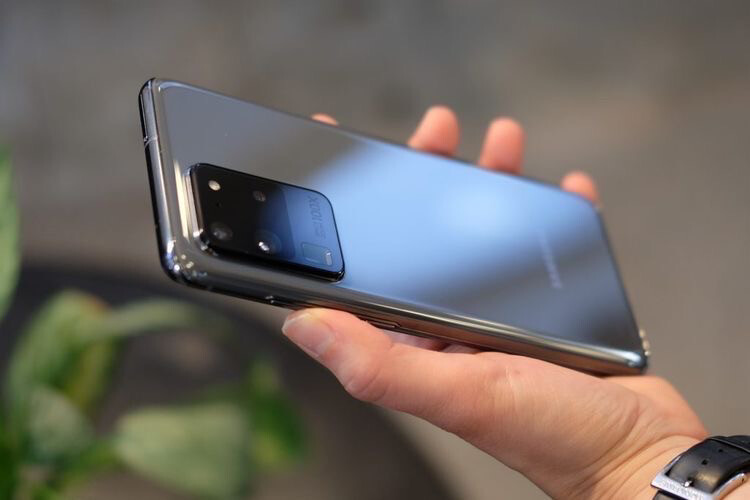New Samsung S20 Ultra