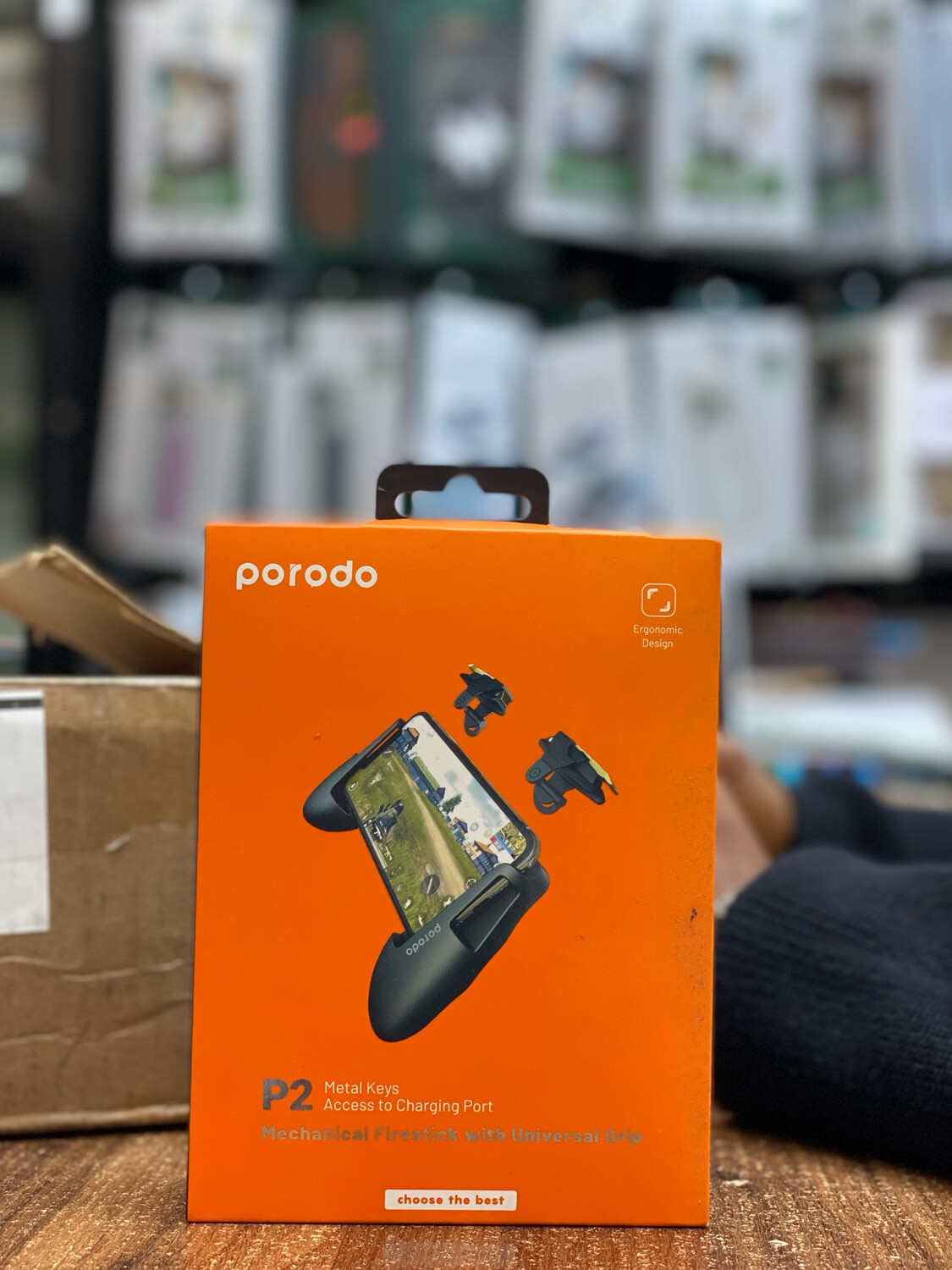 Porodo P2 mechanical fire stick with universal grip