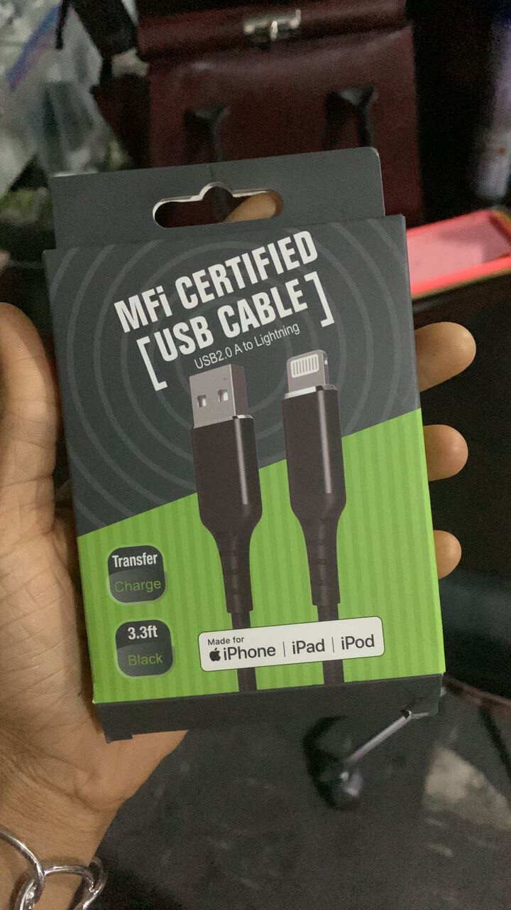 Essential Lightning To USB Cable