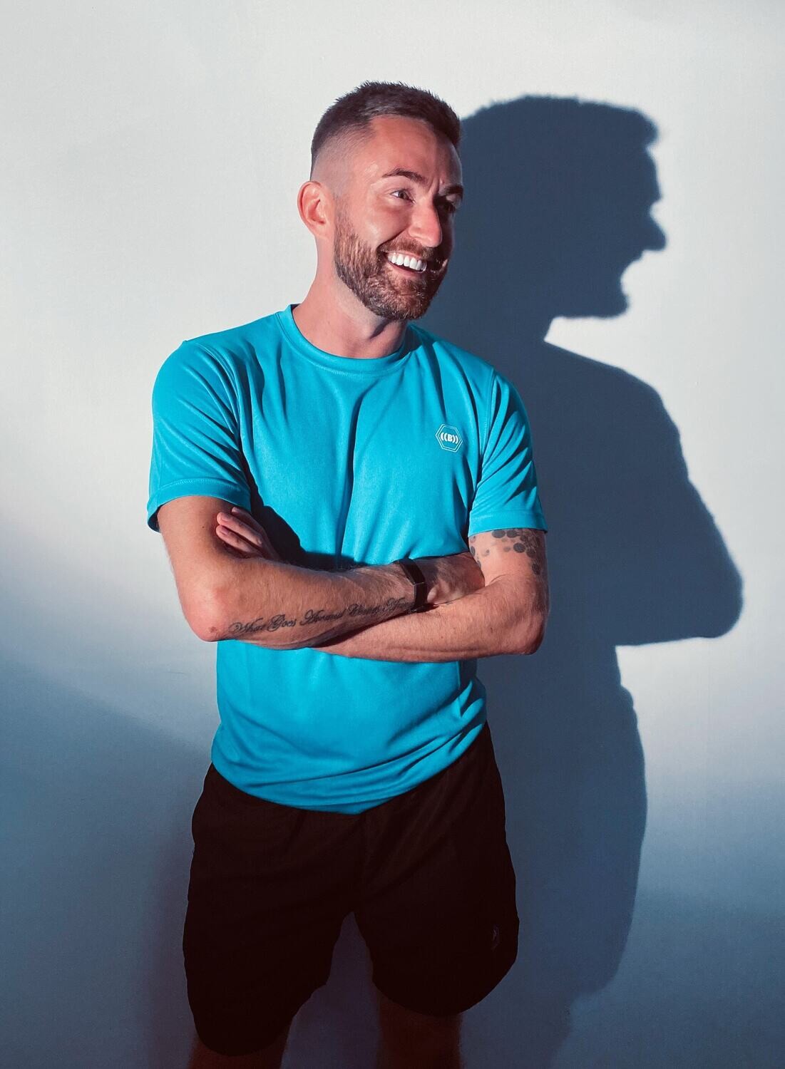 ((B))asics: T-Shirt, Unisex - Turquoise &amp; White