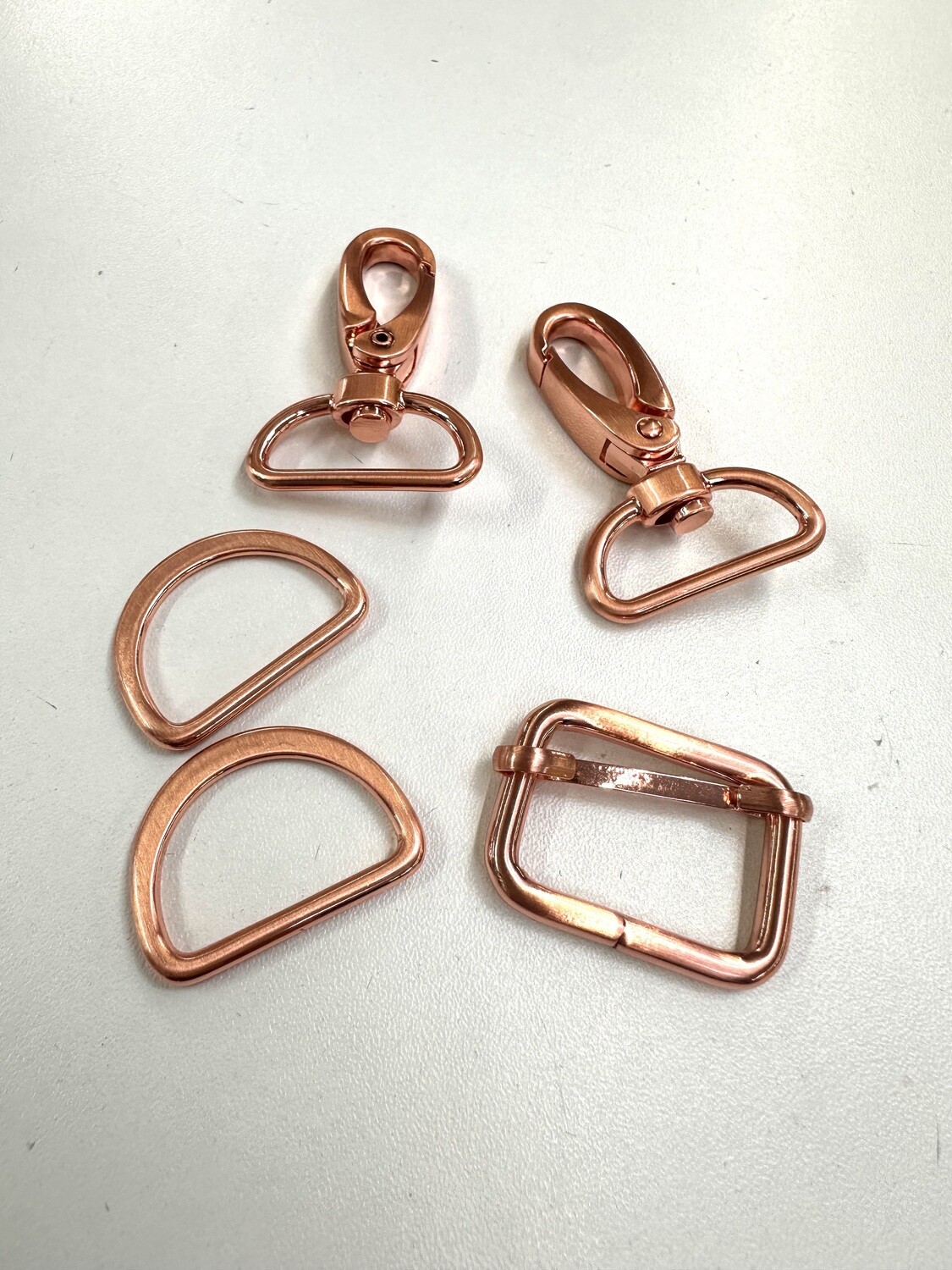 Taschenzubehör-Set Roségold (25mm)