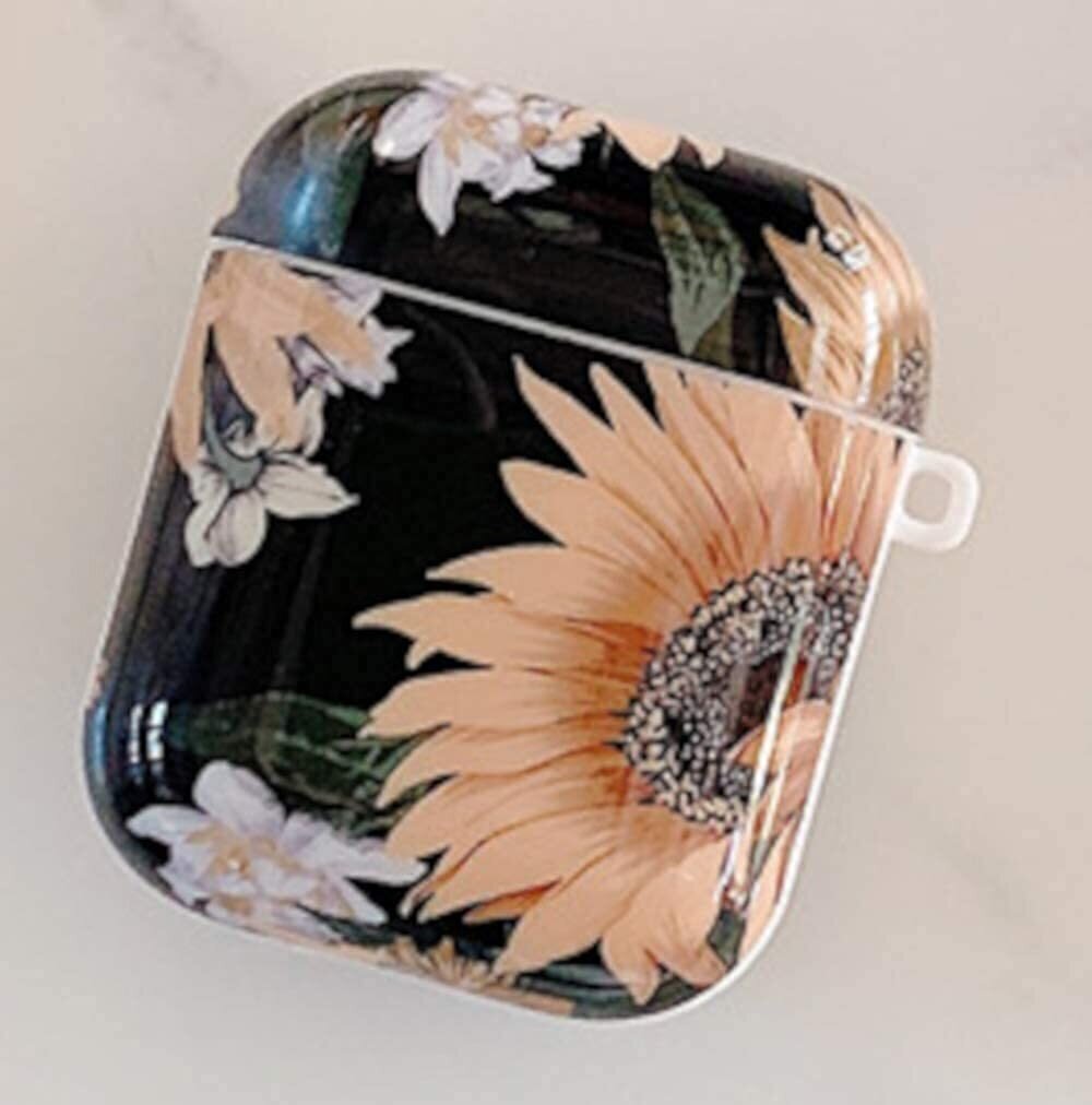 Floral case cover for Airpods Gen 1 & 2 | Golden Daisy