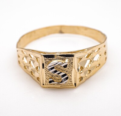 10k Gold Ring. SIZE-12.5