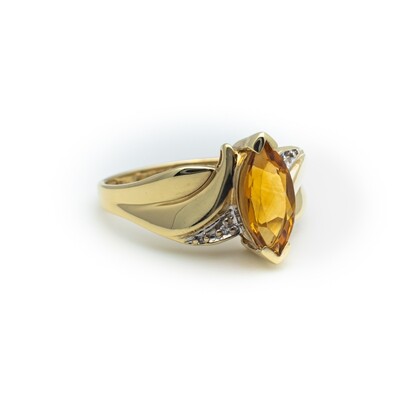 10k Gold Ring With Yellow Stone and Diamonds. SIZE-6.2