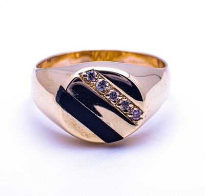 14K Gold Black Stone and Diamond Ring Size 12.5