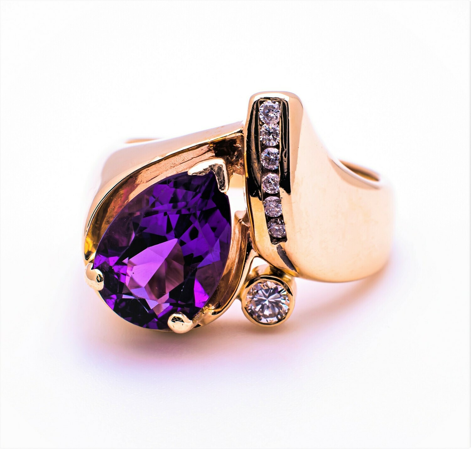 14K Gold Purple Gemstone and Diamond Ring Size 8