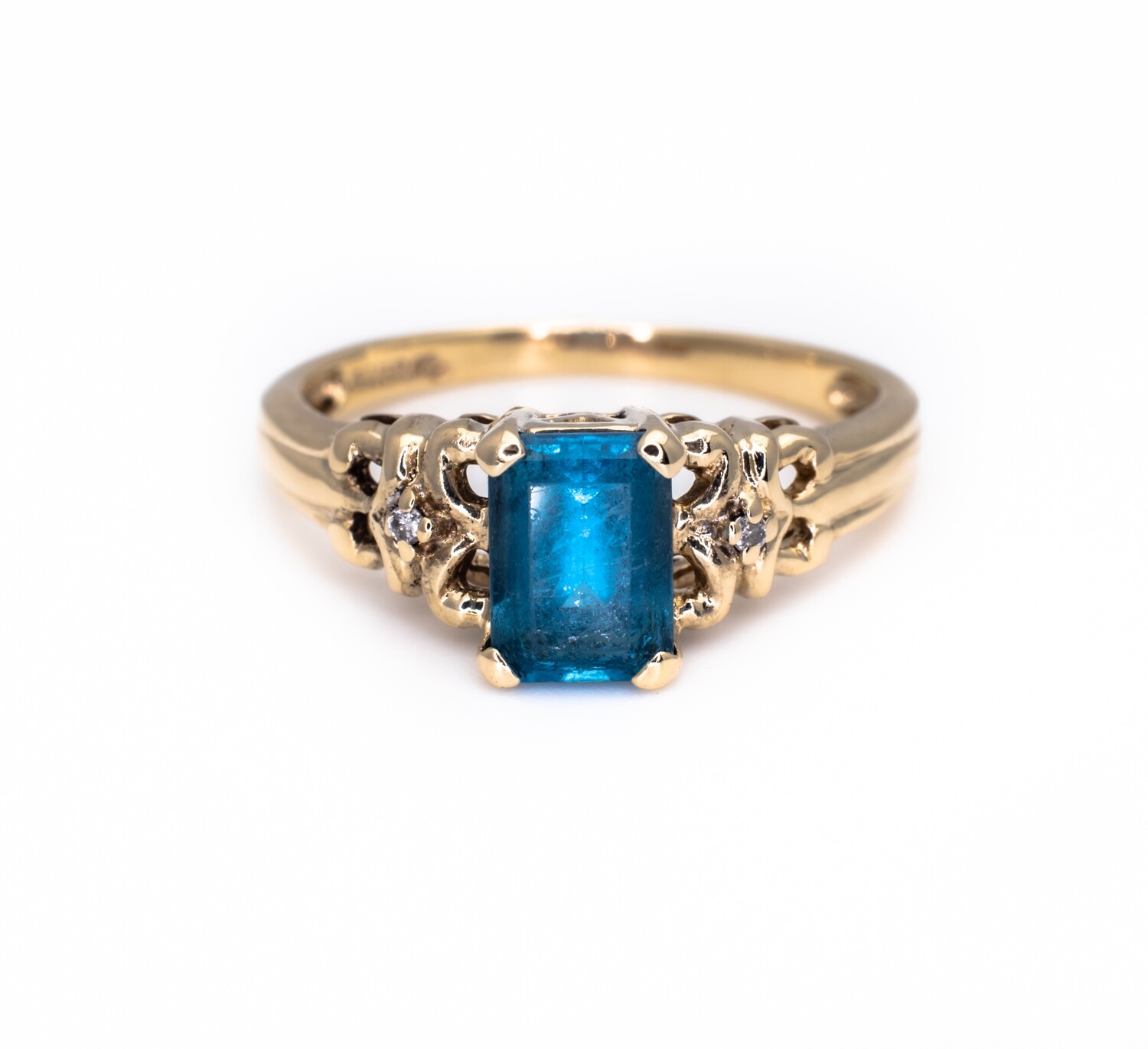 14k Gold Ring with Blue Gemstone and Diamonds