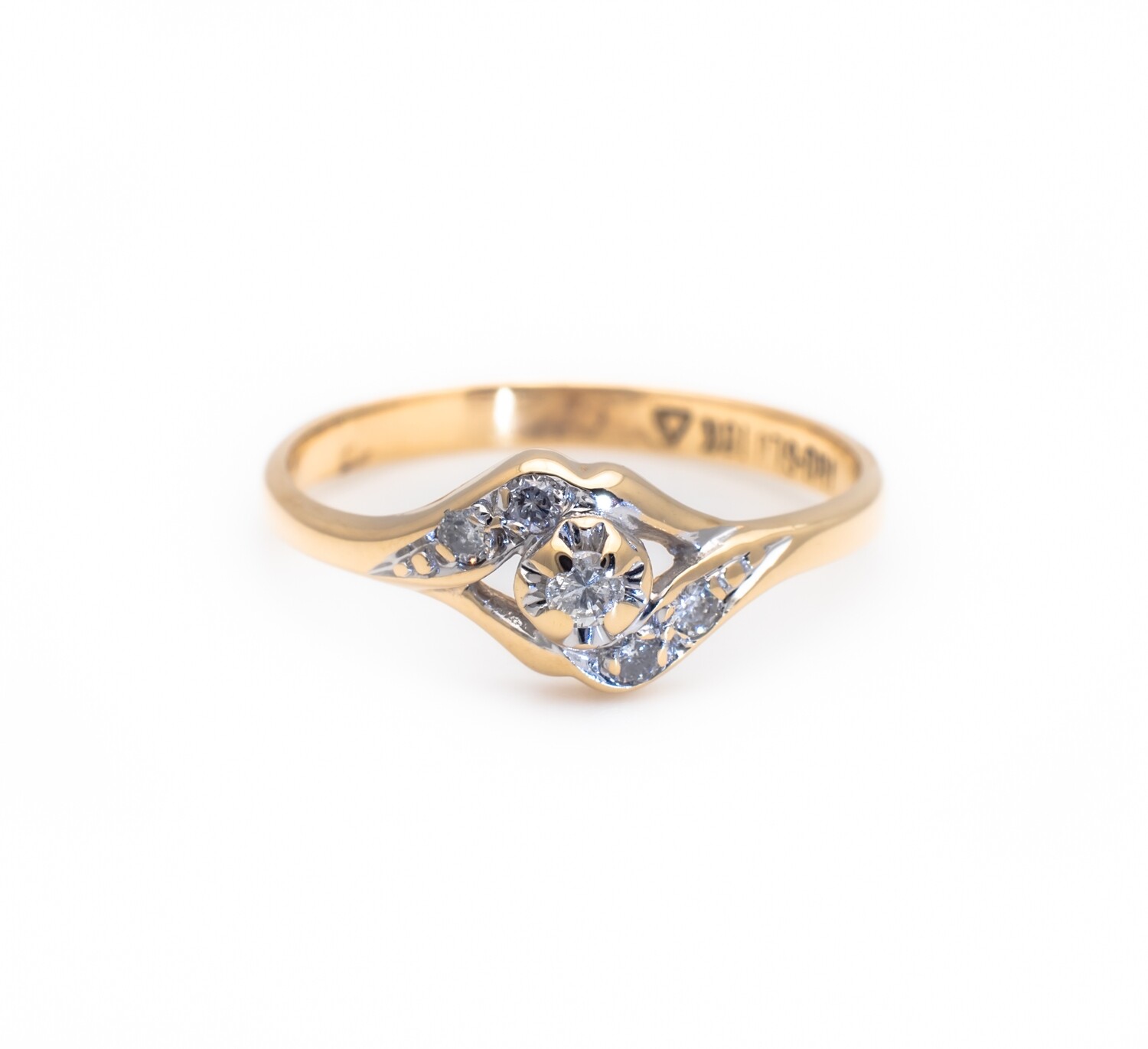 Diamond Gold Ring