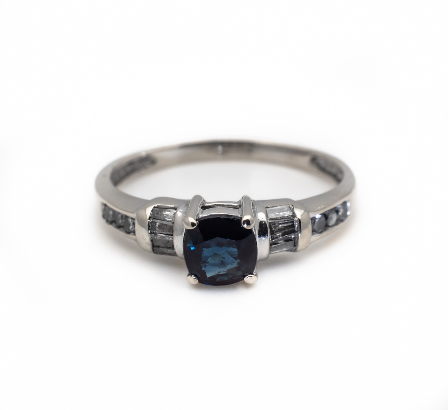 10k Gold Ring with Diamonds and Gemstone