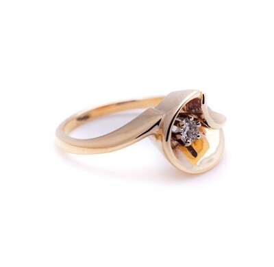 10k Gold Ring with Diamond