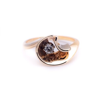 10k Gold Ring with Diamond
