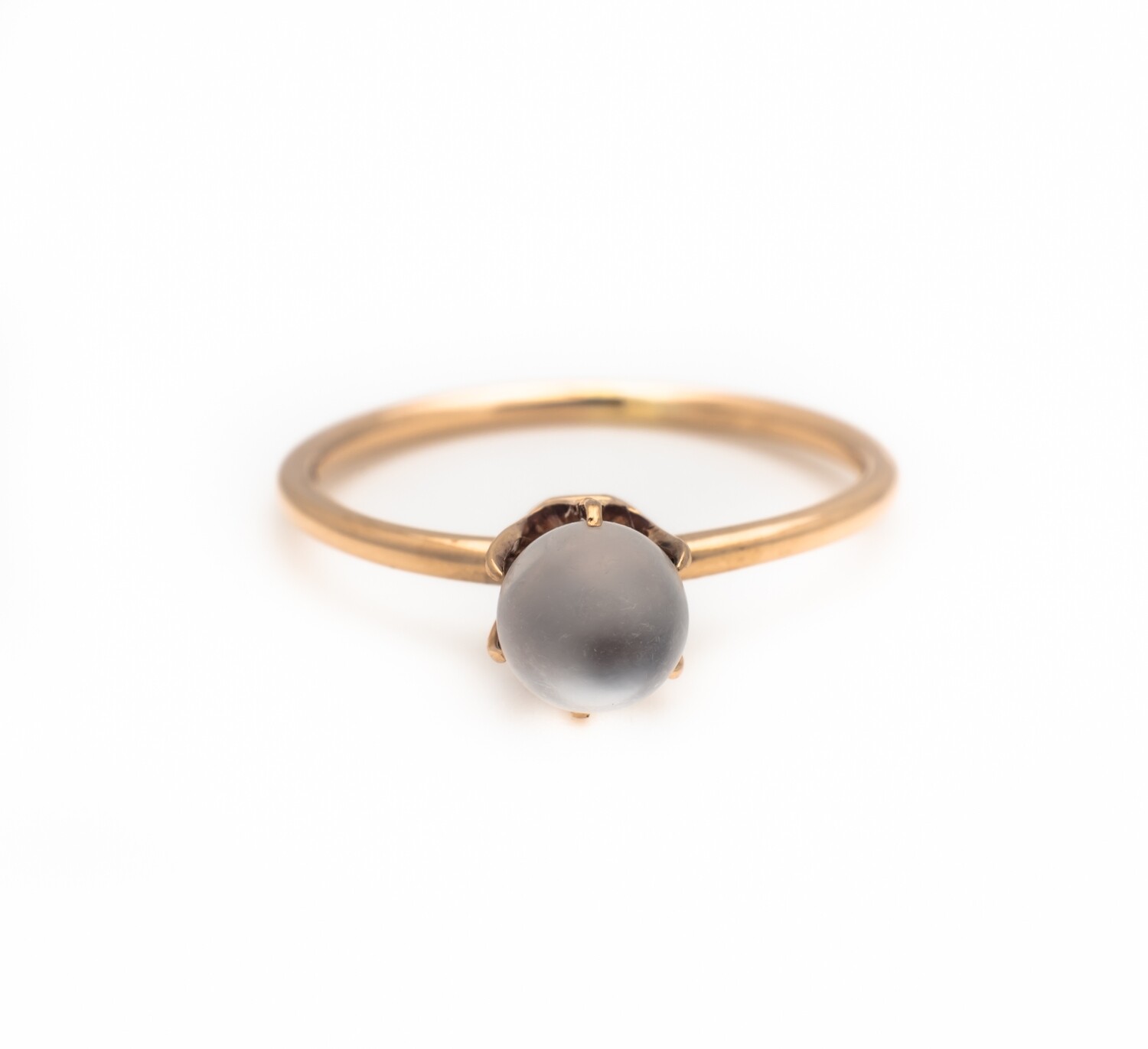 14k Gold Ring With Gemstone. SIZE-6.5