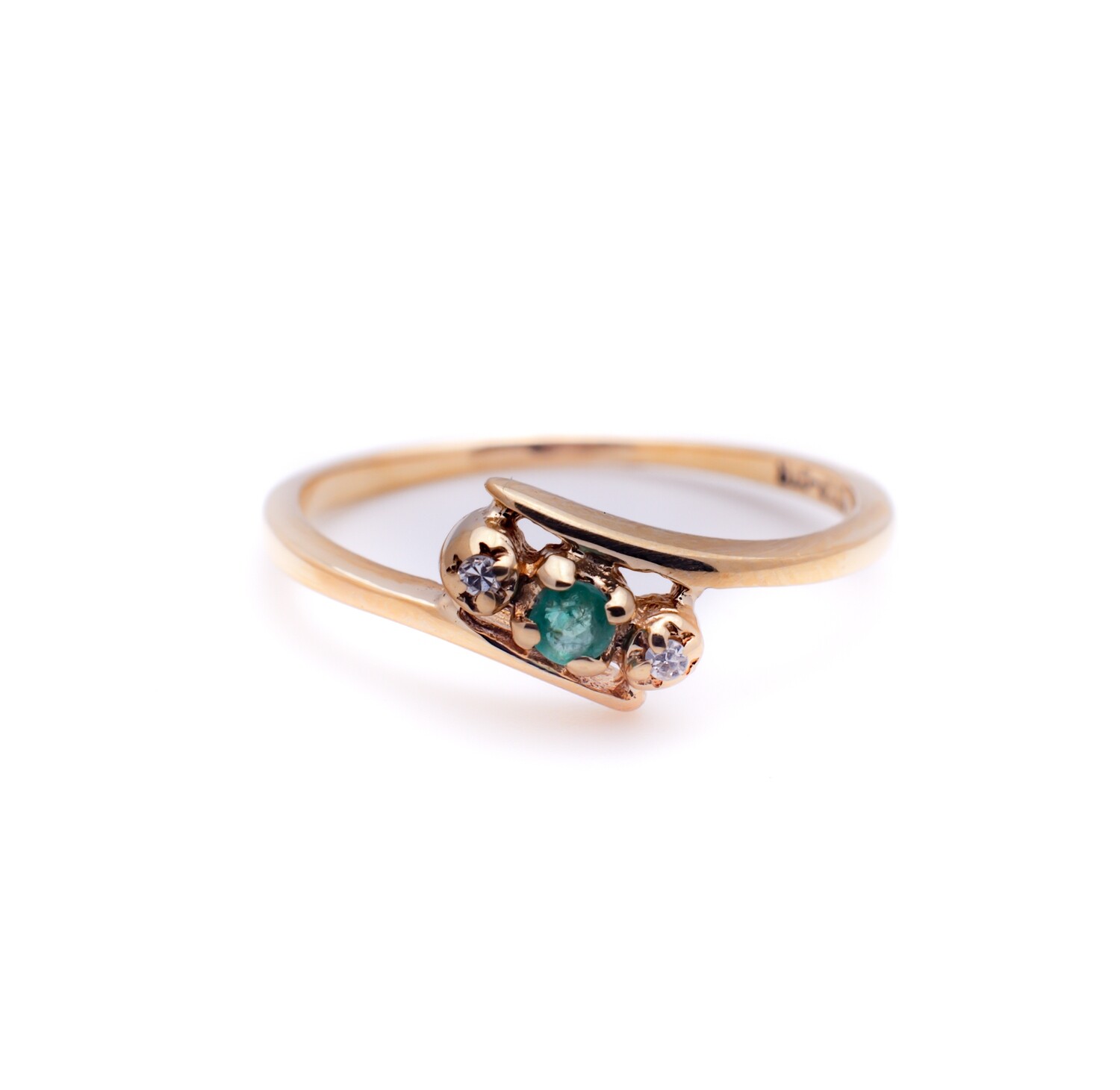 10k Gold Ring With Diamonds and gemstone. SIZE-5.5