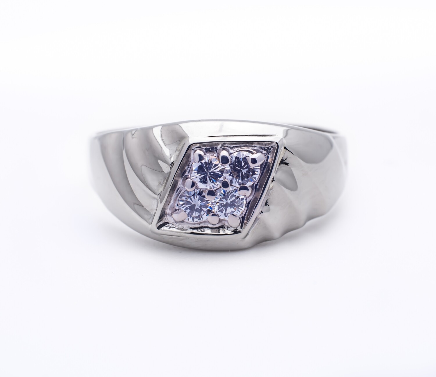 14k Gold Diamond Ring Size 15