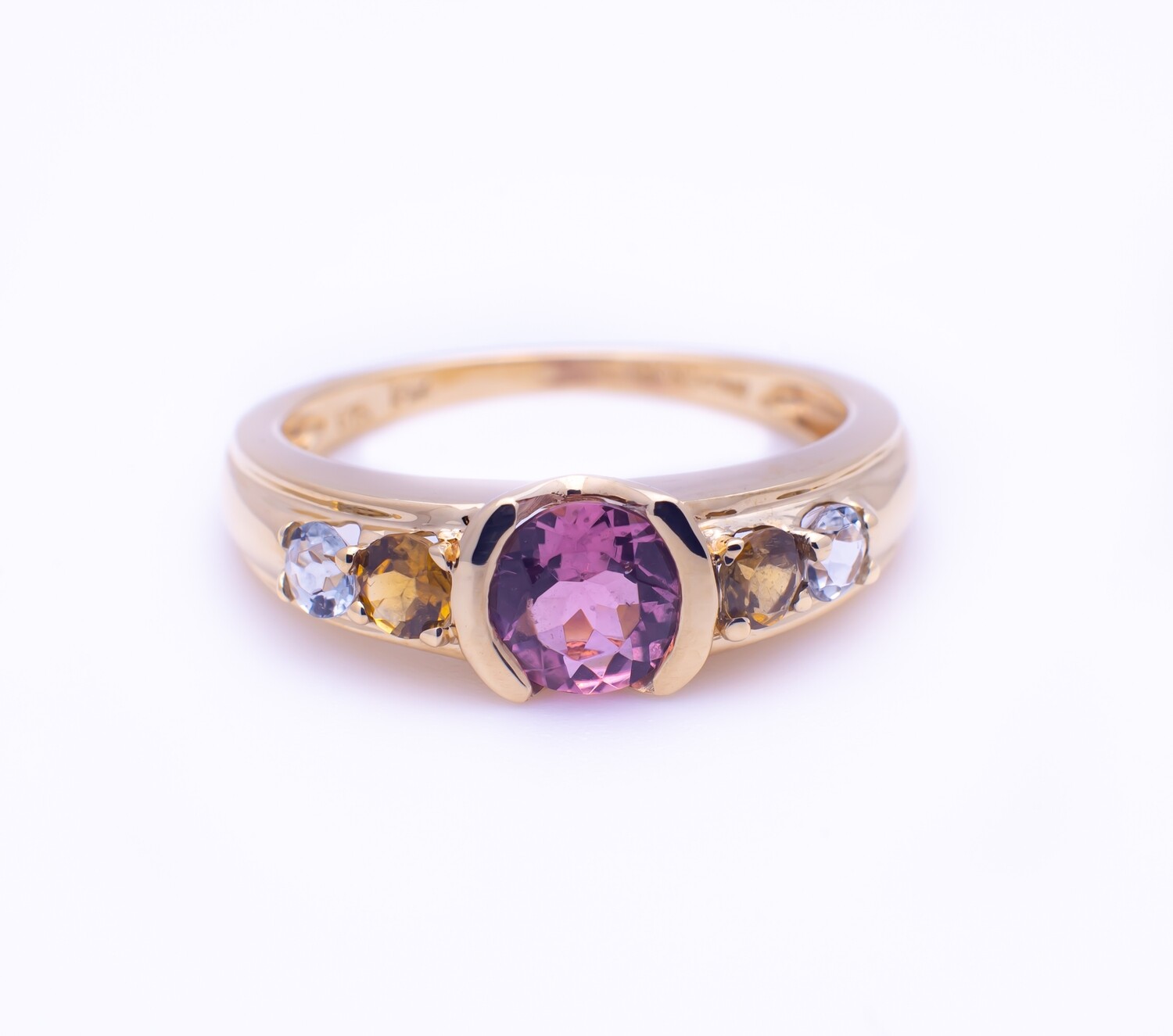 14k Gold Ring With Gemstones. SIZE-7.0