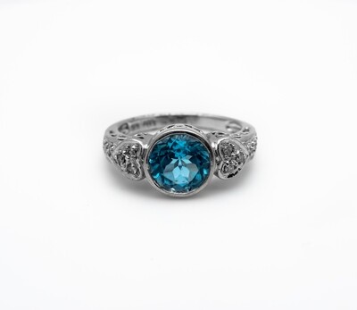 14k Gold Ring With Gem Blue Stone and Diamonds. Size - 6.5