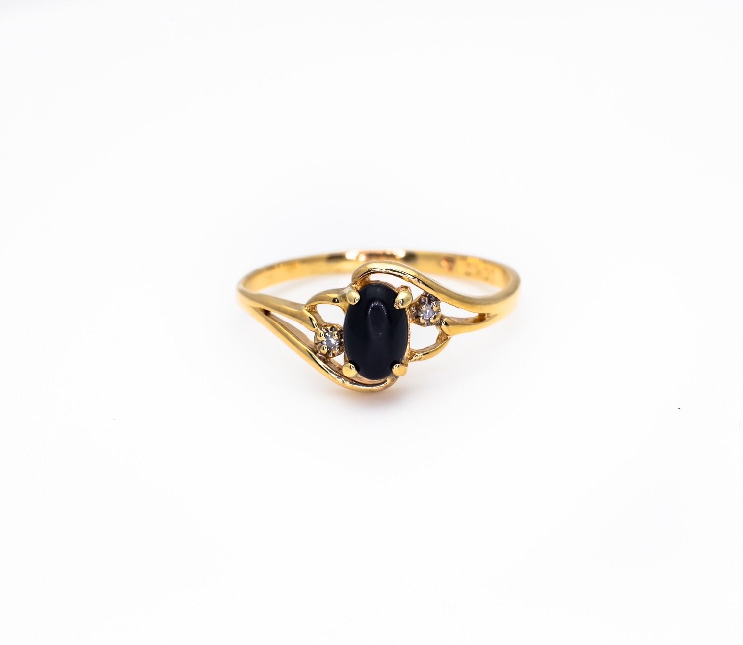 10k Gold Ring With Black Gemstone and Diamonds. SIZE-6.5