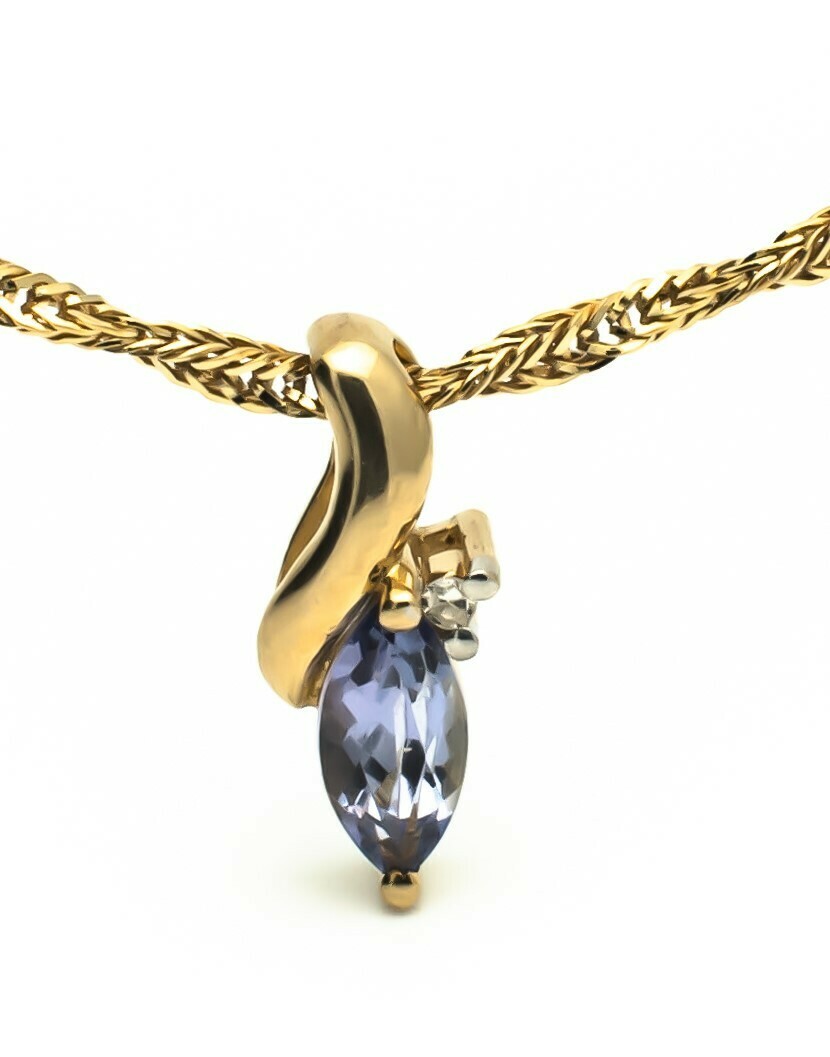 14k Gold Pendant with Gemstone and Diamond