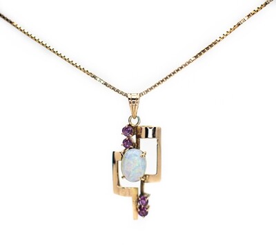 14K Gold Chain and Gemstone Pendant