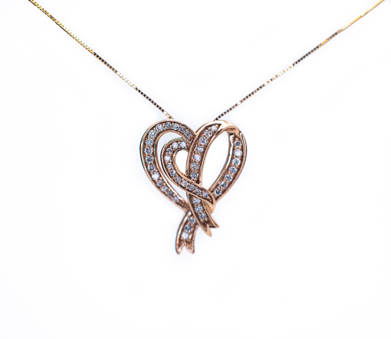 14k Gold Chain +14k Gold Pendant with Diamonds