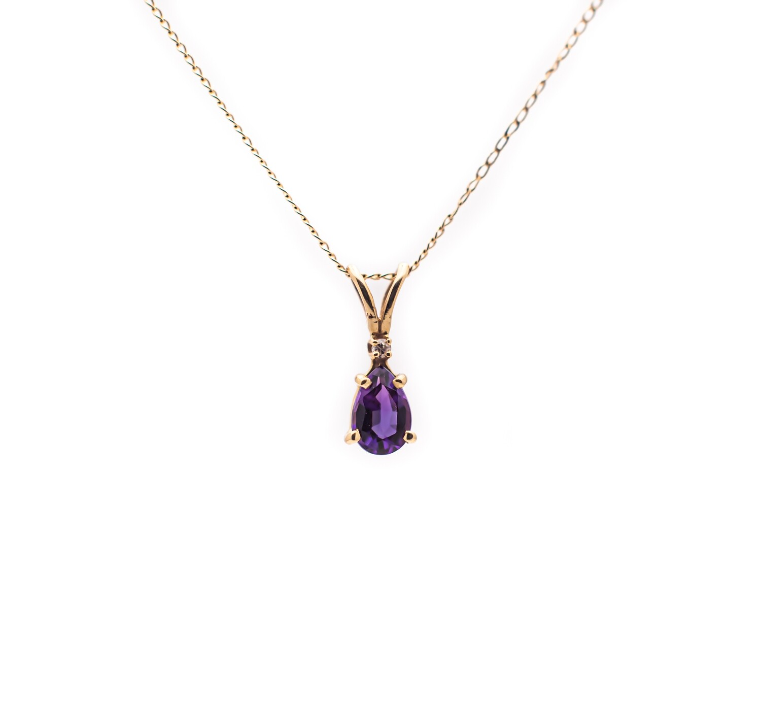 10k Gold Pendant with Amethyst and Diamond.