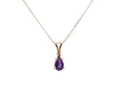 10k Gold Pendant with Amethyst and Diamond.