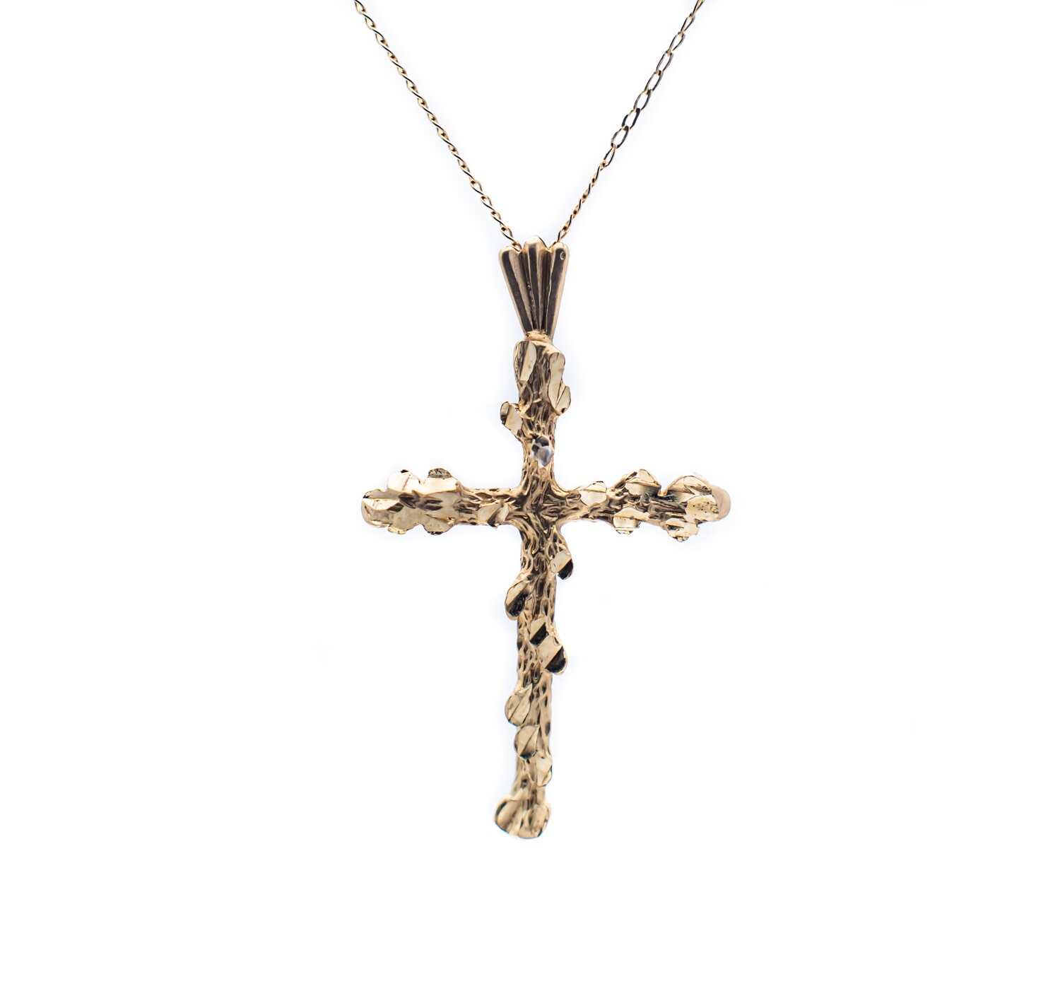 18k Gold Cross Pendant