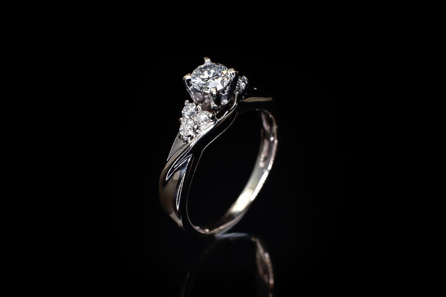 14k Gold Diamond Solitaire Ring