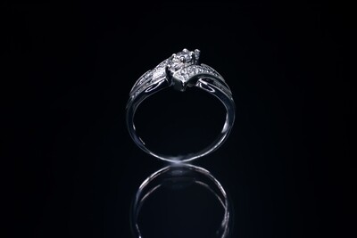 10k White Gold Multi-Diamond Ring