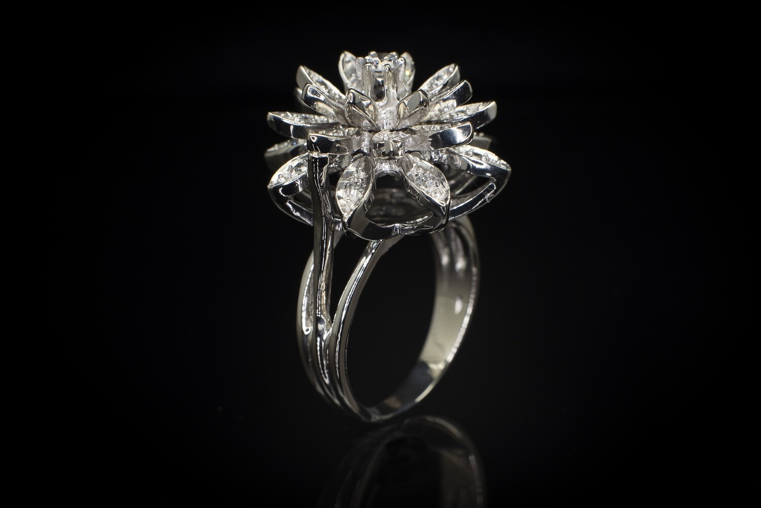 White Gold Flower Diamond Ring