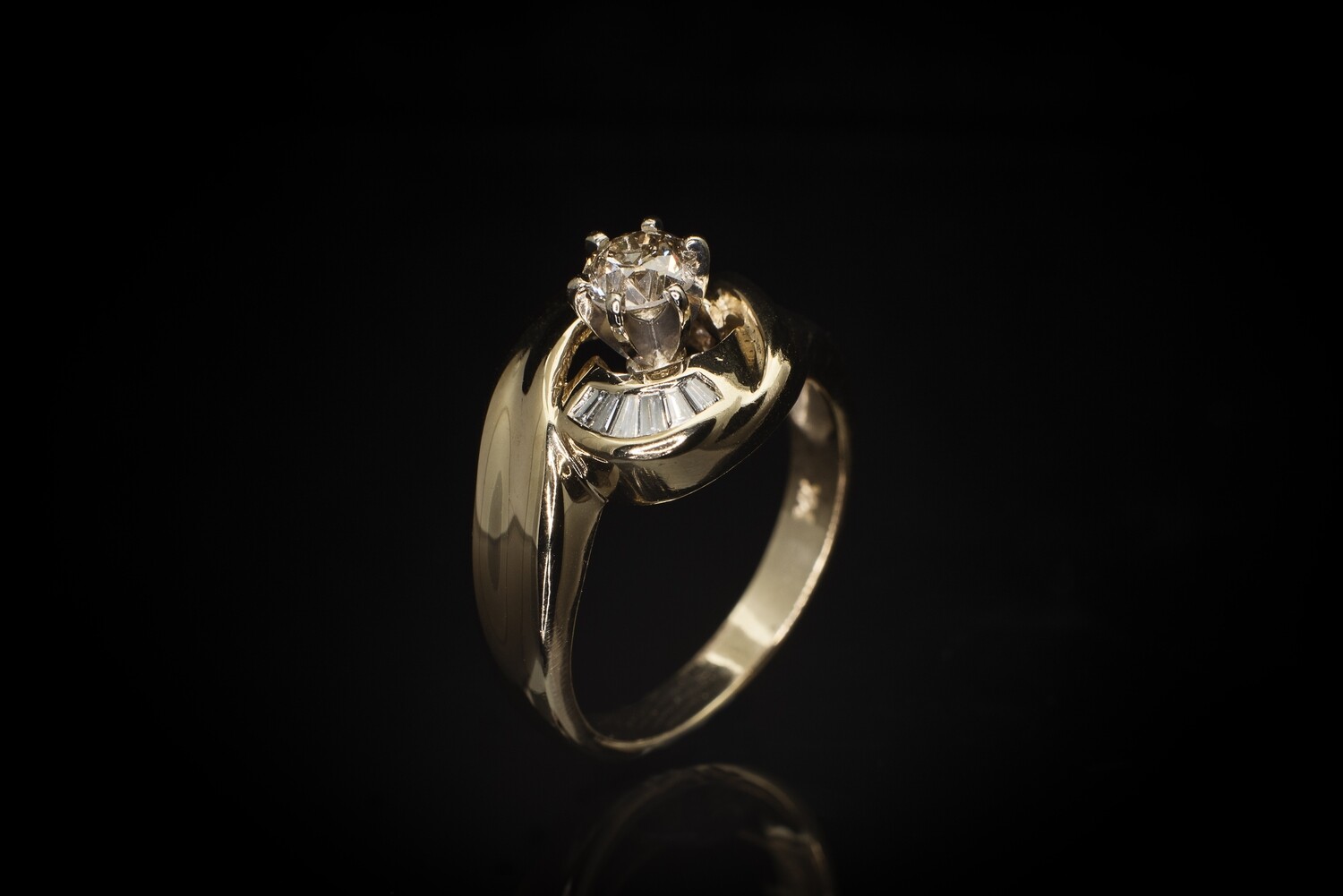 14k Gold Ring with Diamonds