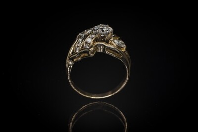 18k Gold ring with Diamonds