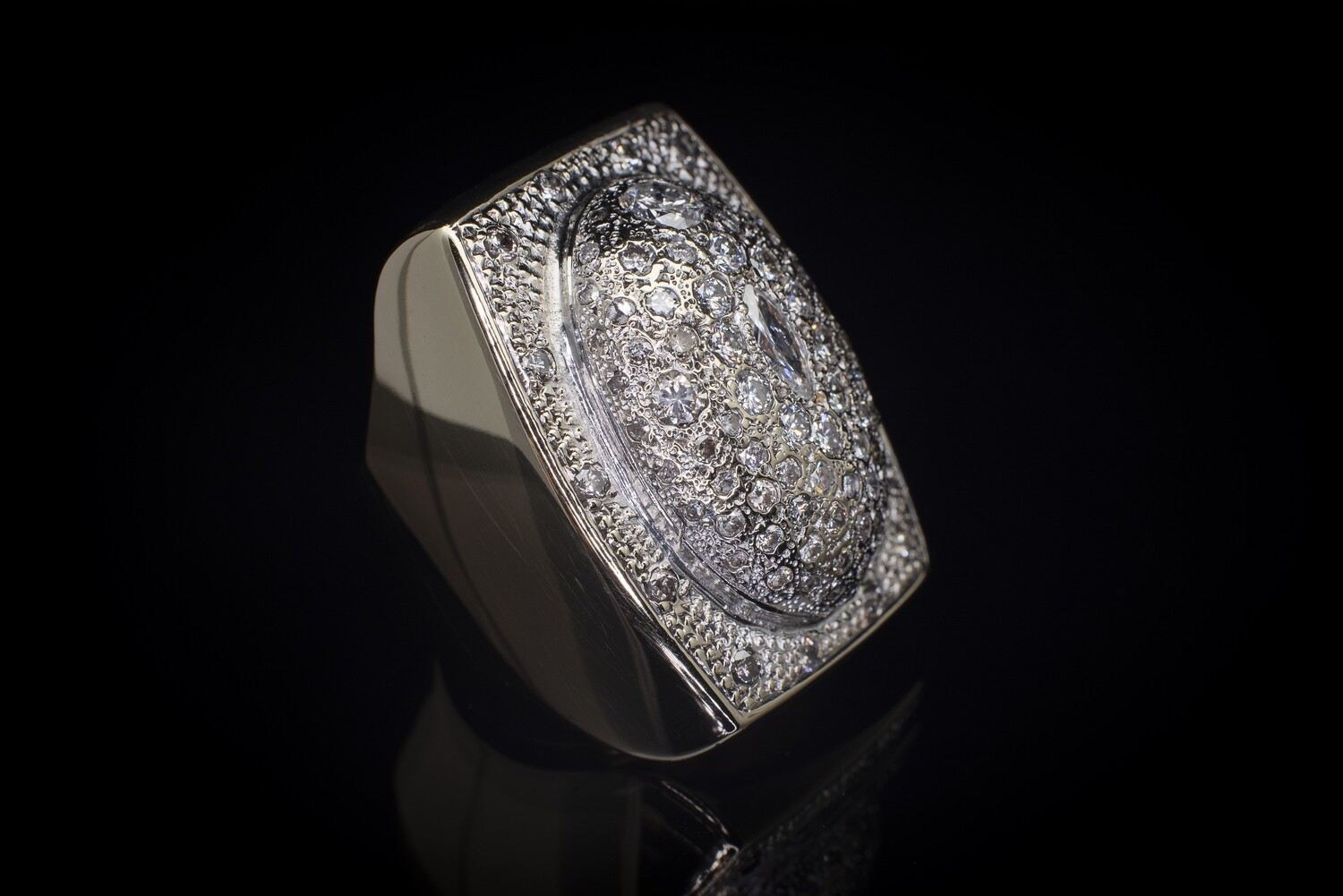 Marquise and Brilliant Cut Diamond Ring