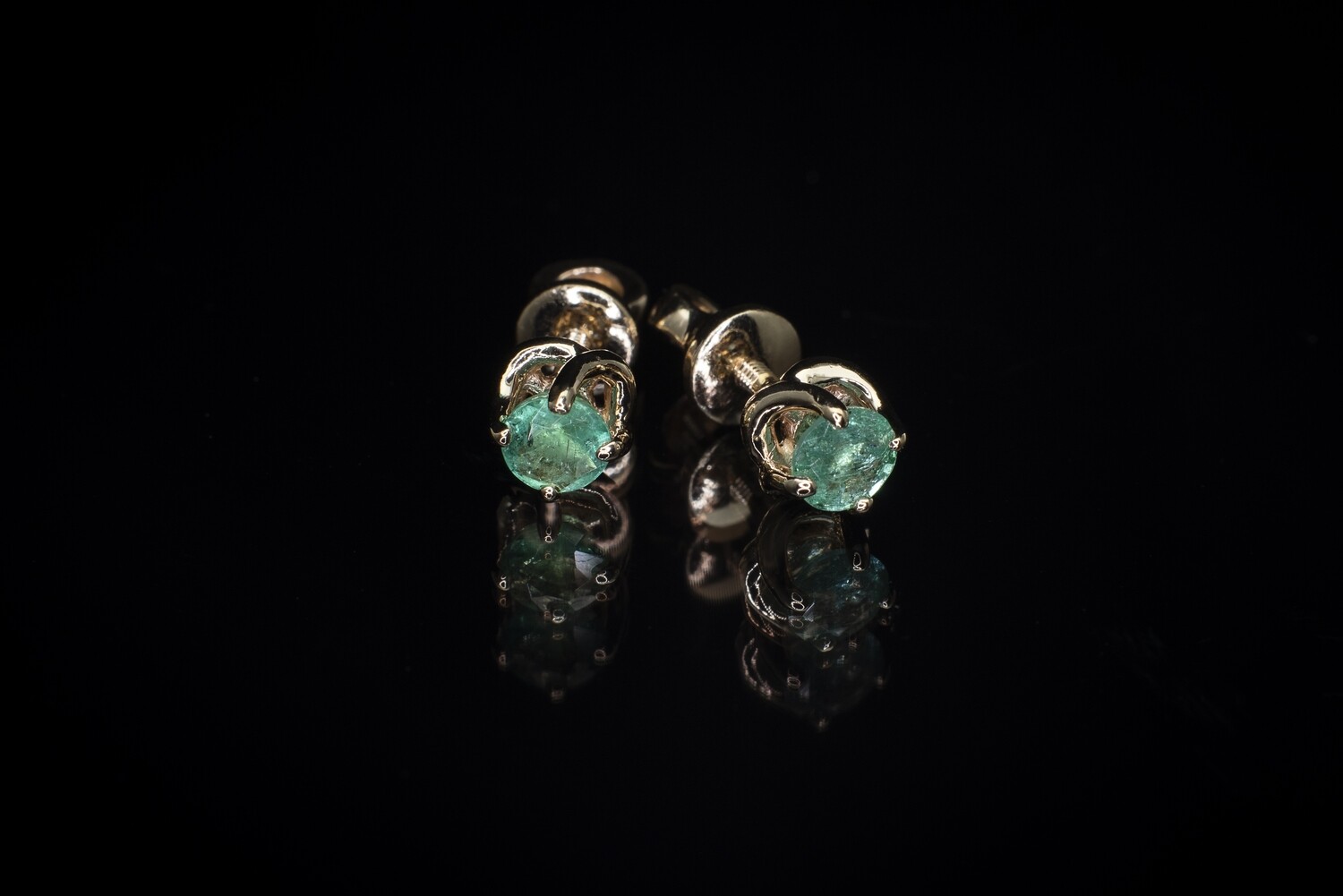 14K Gold Emerald Earrings