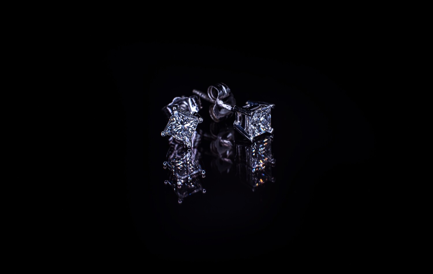 14k White Gold Princess Cut Diamond Studs
