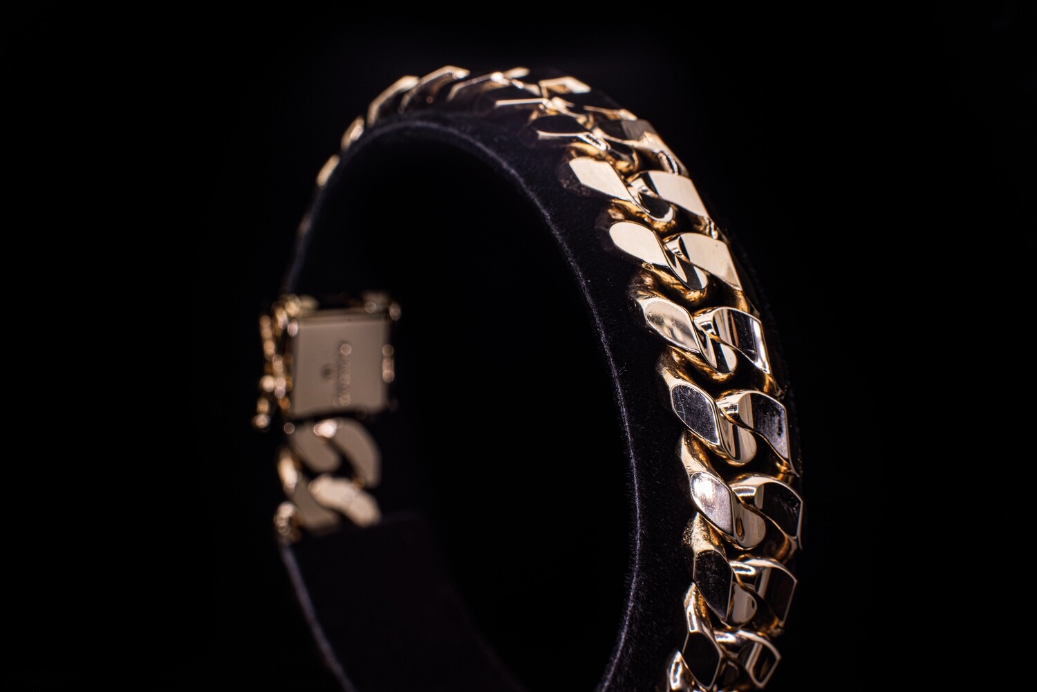 Yellow Gold Cuban Link Bracelet