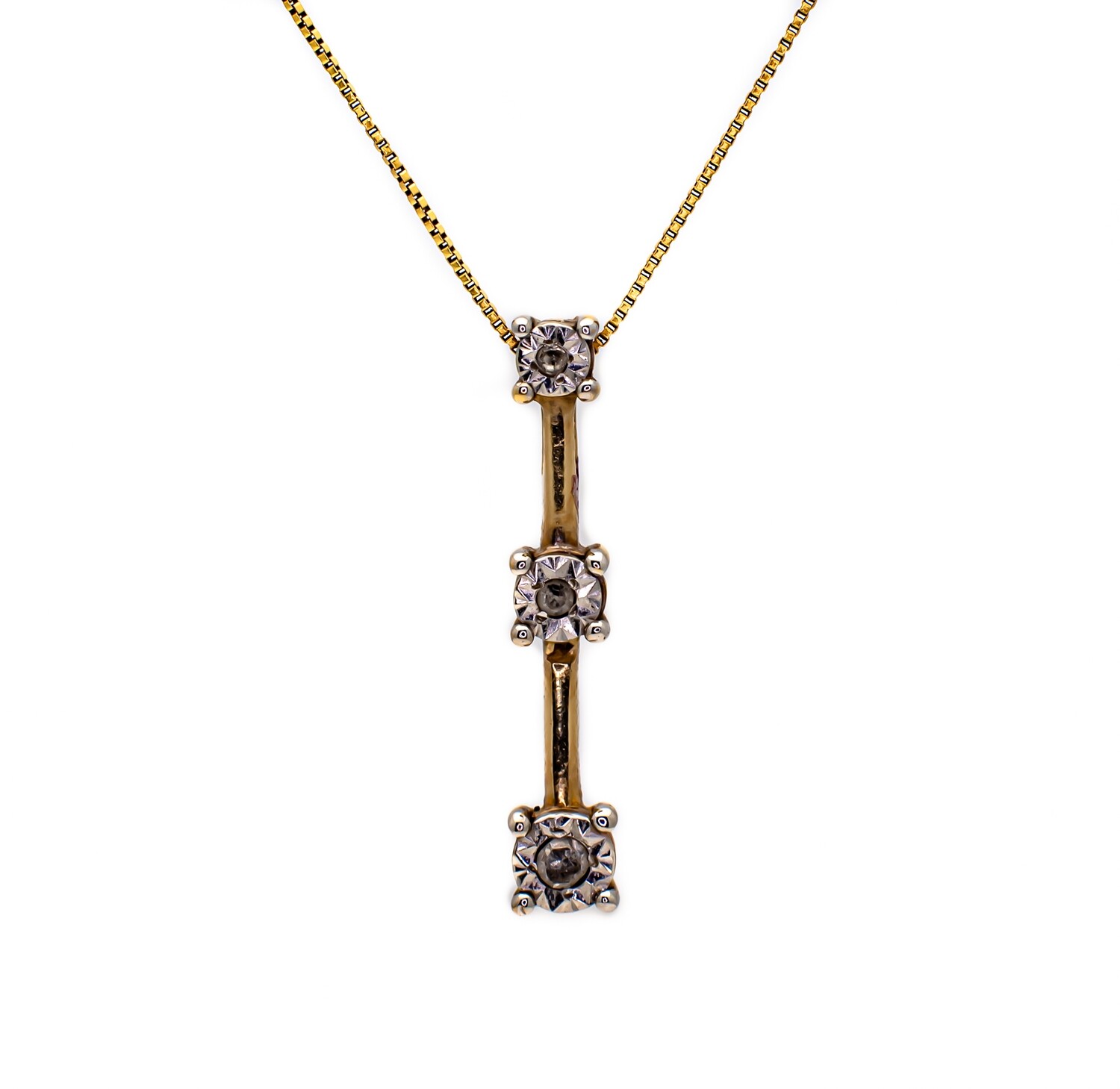 10k Gold Necklace with Diamonds