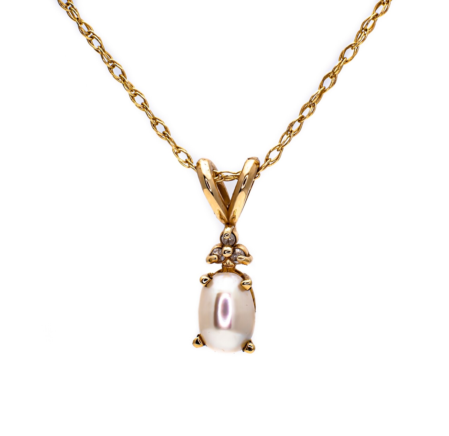 10k Gold Pendant with Pearl and Diamonds