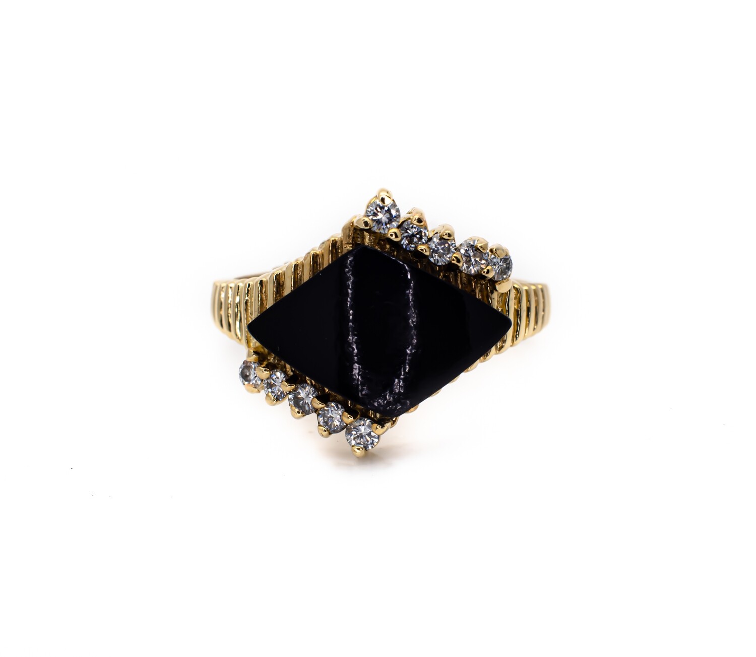 18k Gold Ring with Black Gemstone and Diamonds
