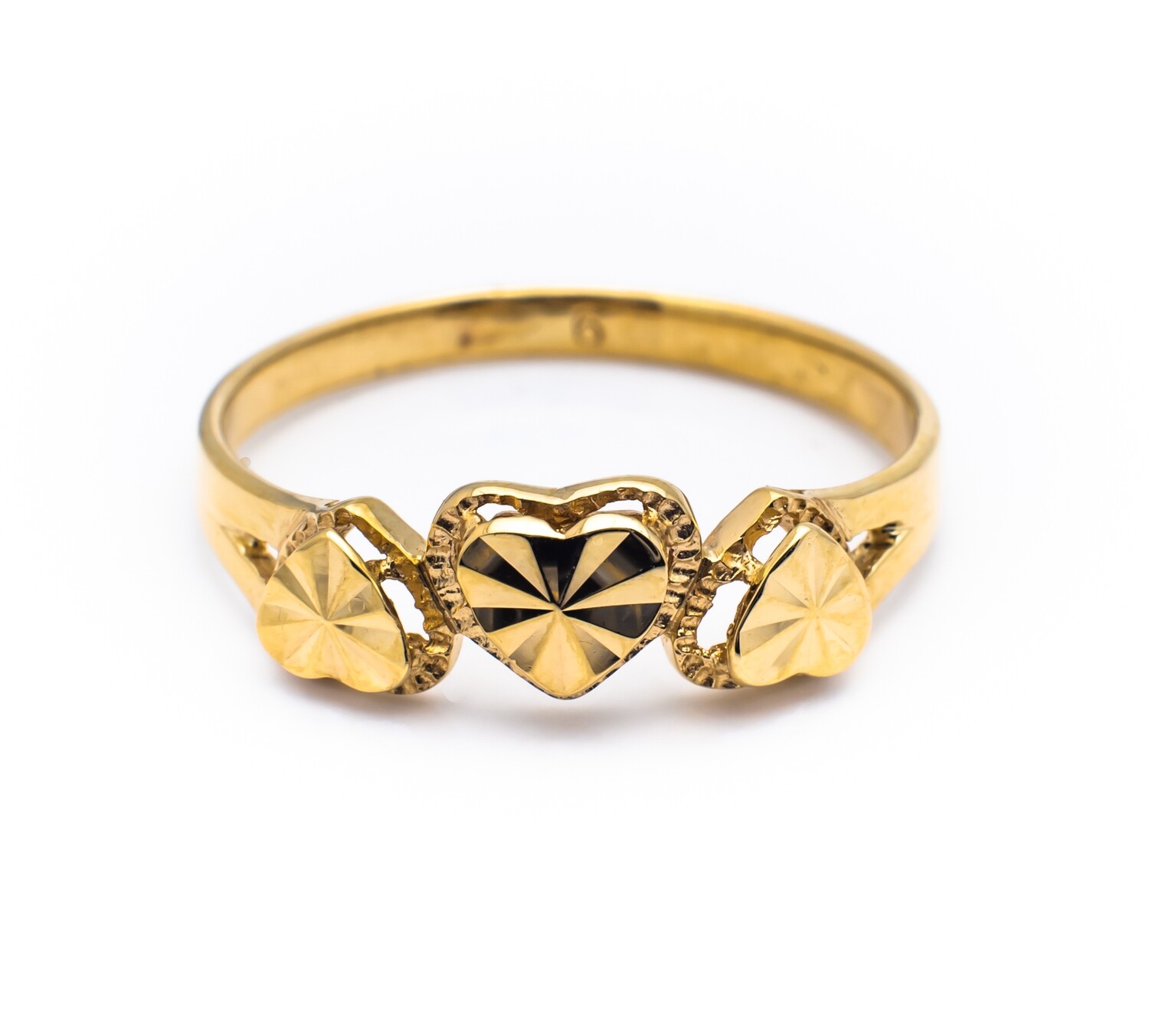 14K Yellow Gold Ring. SIZE - 6 1/2