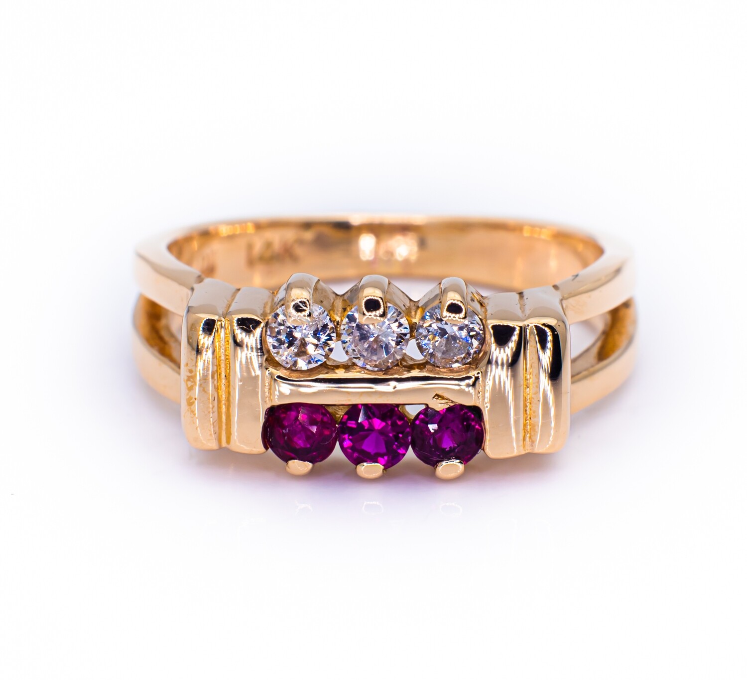14K Yellow Gold Ring with Diamonds and Pink Sapphires. Size - 5