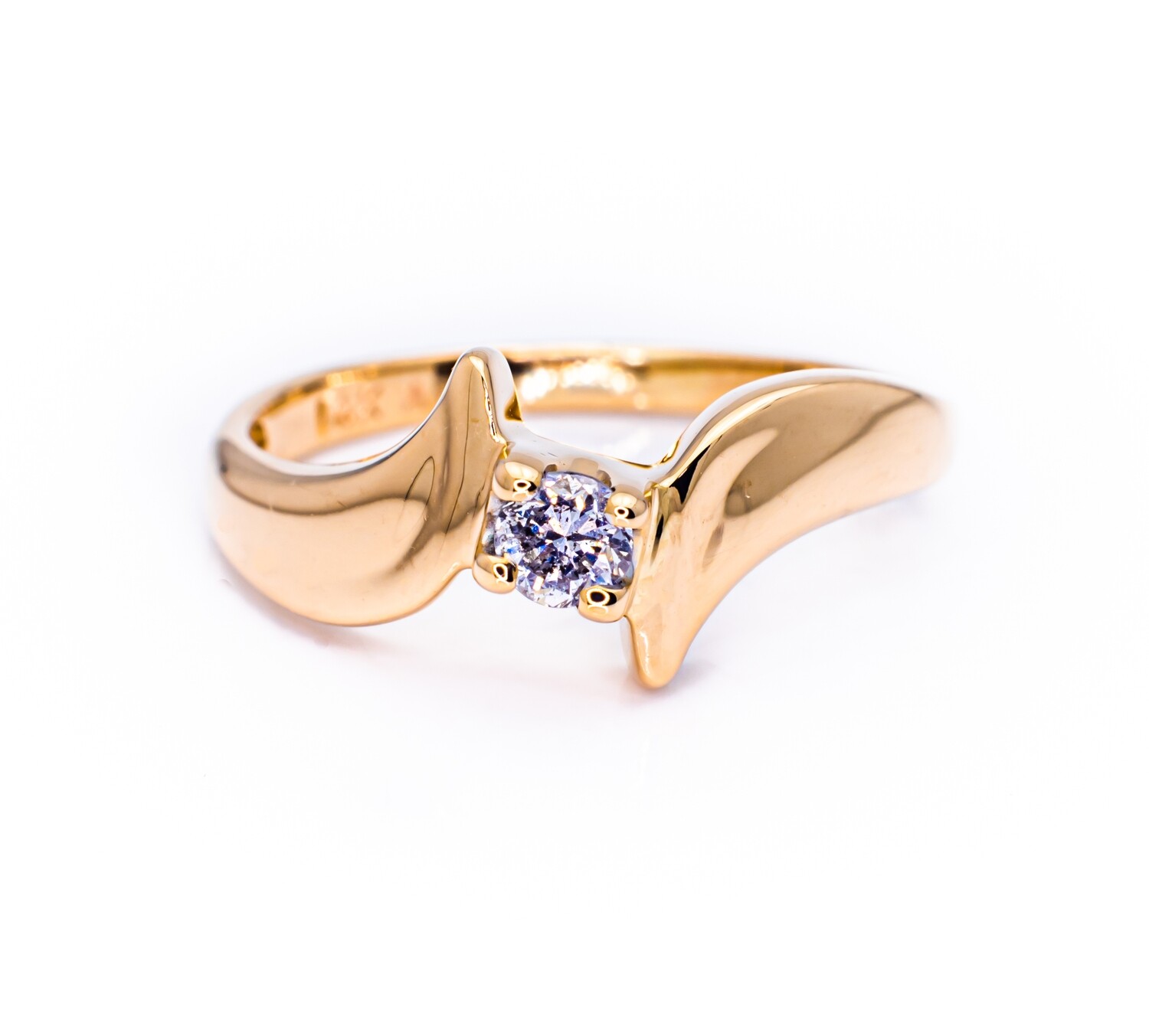 14K Yellow Gold Ring with Diamond. Size - 4 3/4
