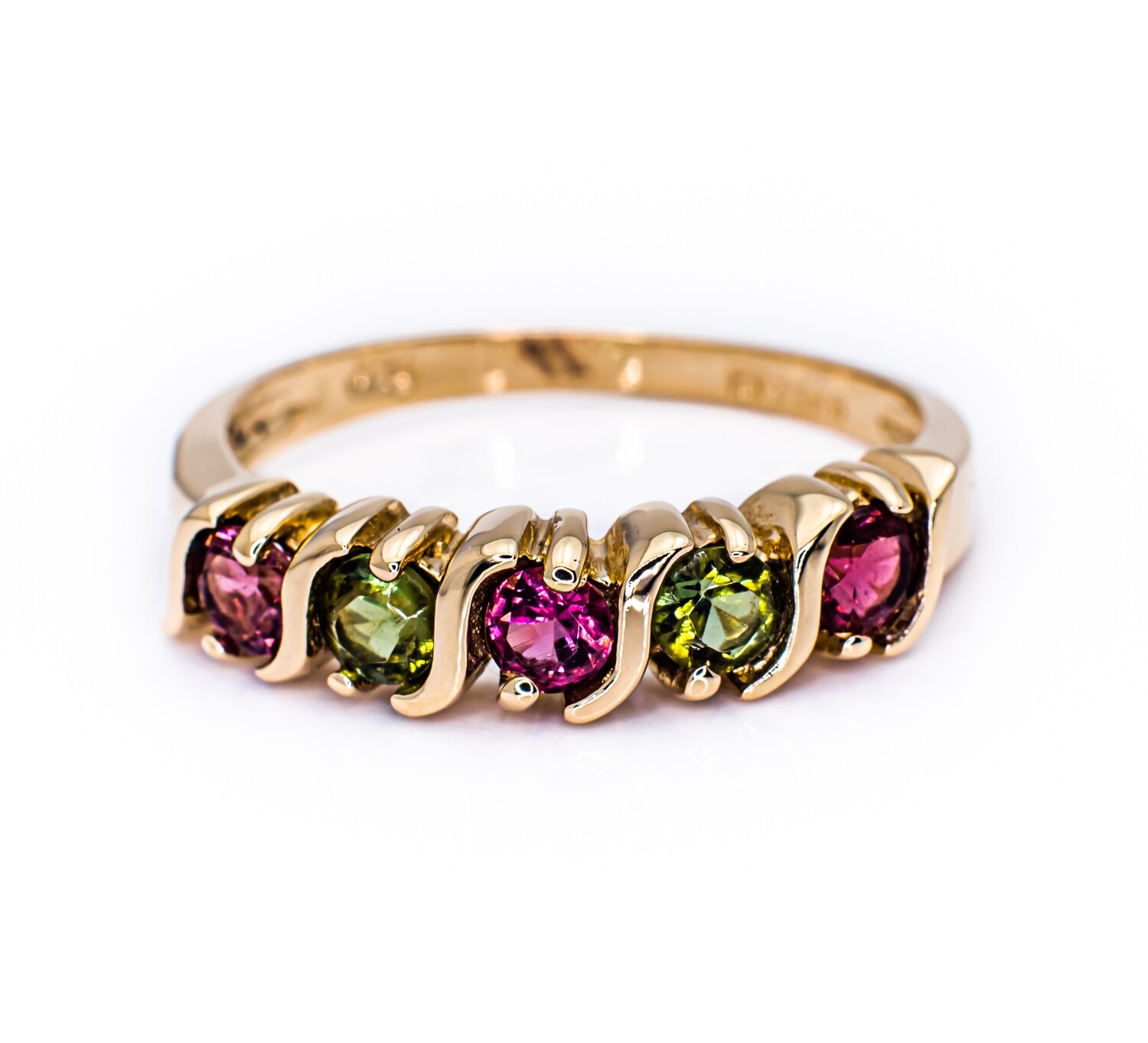 14K Yellow Gold Ring with Green and Pink Amethysts. Size - 6 1/4