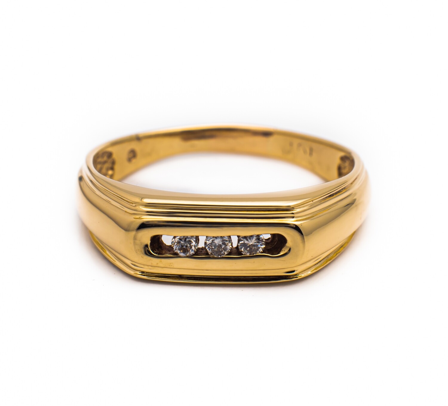 14K Yellow Gold Ring with Diamonds. Size - 8 1/4