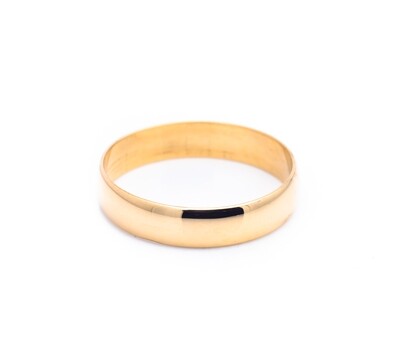 10K Yellow Gold Ring. Size - 7
