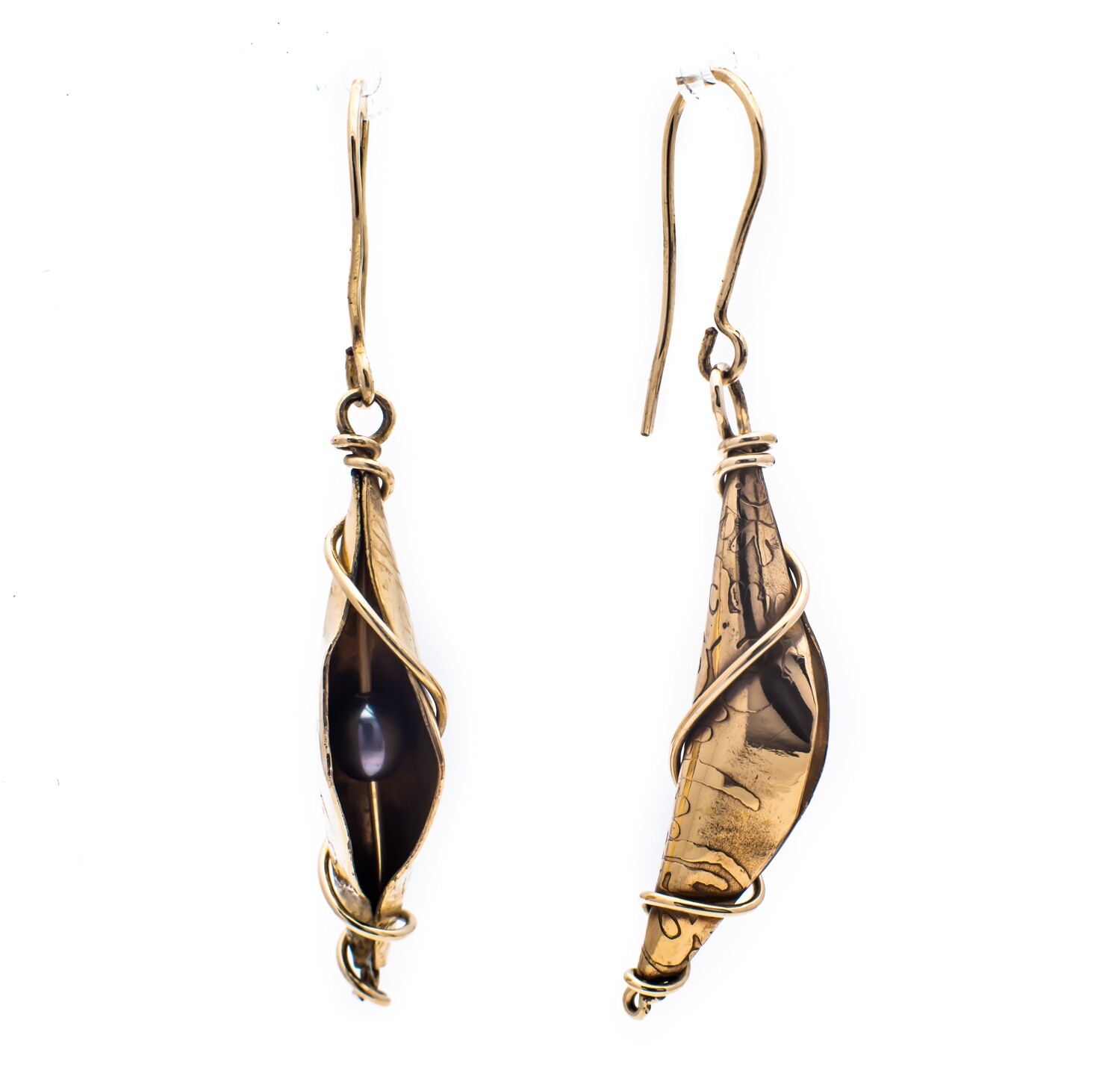 14K Yellow Gold Dangle Earrings with Pearls