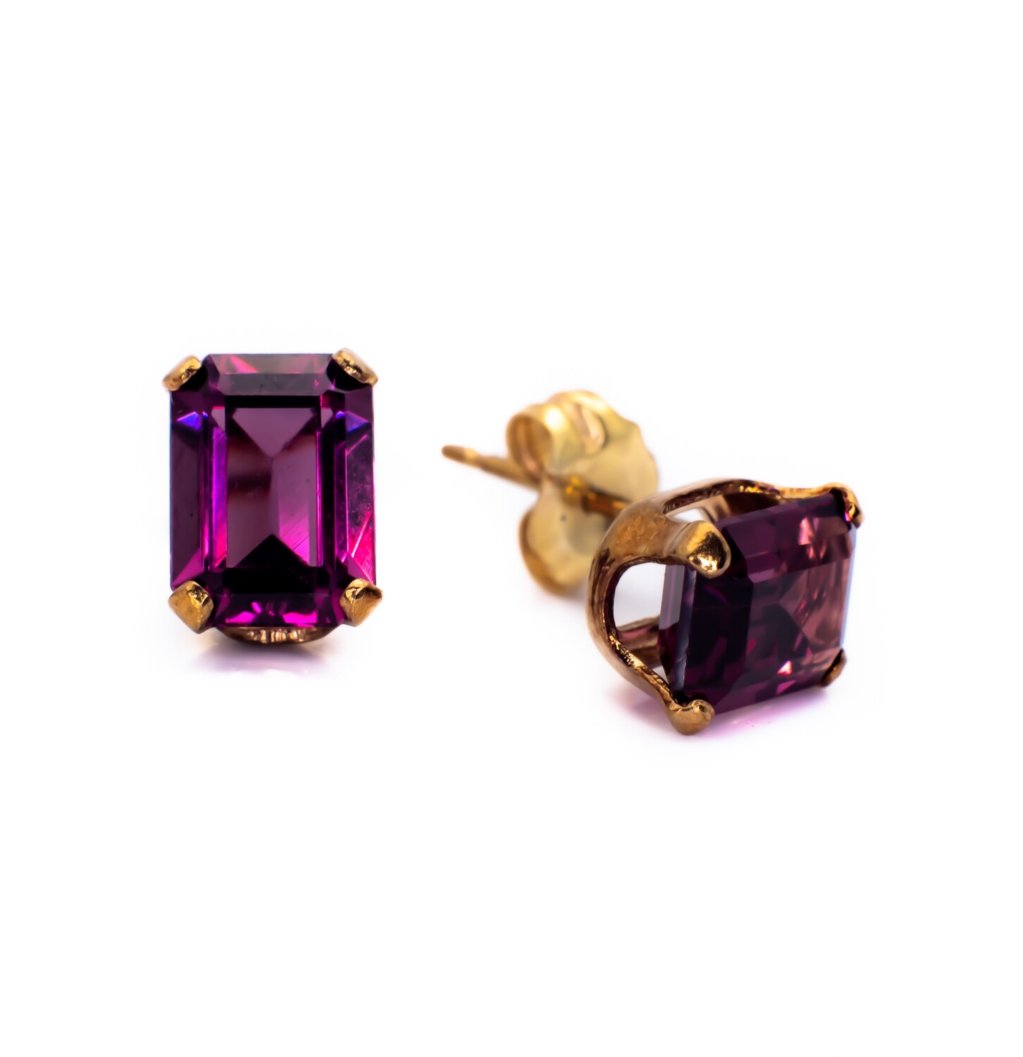 14K Yellow Gold Earrings with Red Amethysts