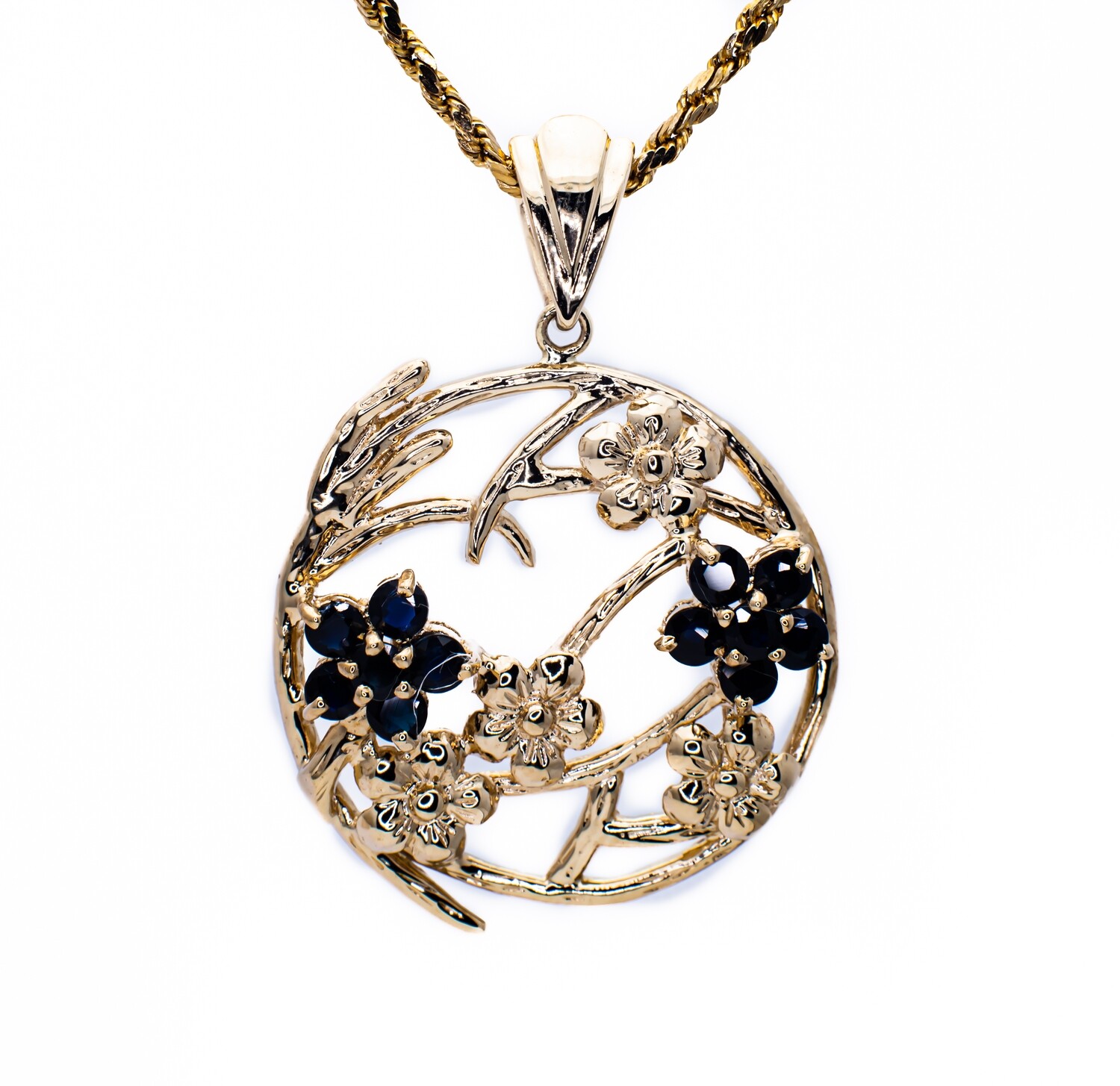 14K Yellow Gold Pendant with Sapphire