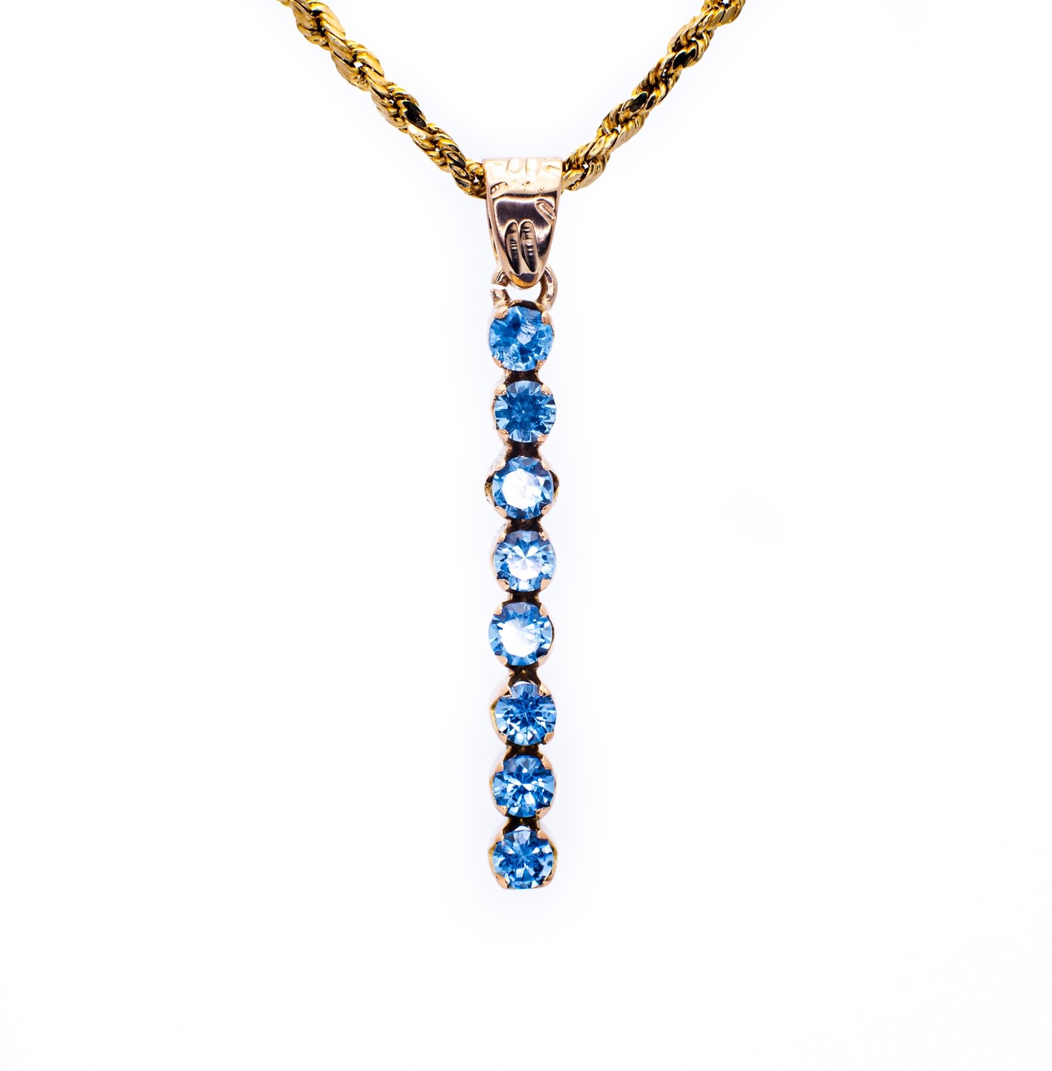 Spinel Gold Pendant
